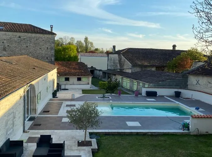 Le « chai » Vous *